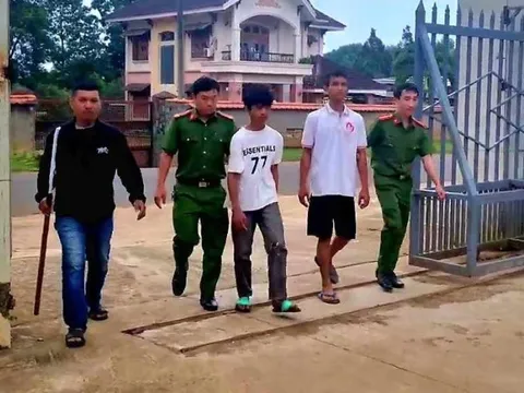 Điều tra vụ nam thanh niên và cháu ruột mang dao đi chém tình địch