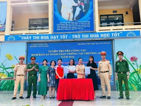 Phổ biến kiến thức ATGT cho hơn 1000 học sinh trường Tiểu học Quang Trung