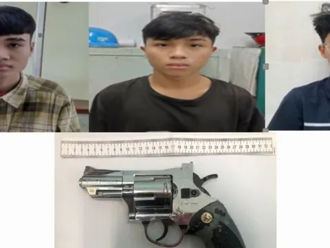 Đề nghị truy tố nhóm đối tượng tàng trữ, sử dụng trái phép vũ khí "nóng"