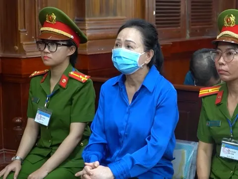 Trương Mỹ Lan: “Tiền là của bị cáo, không phải của SCB”