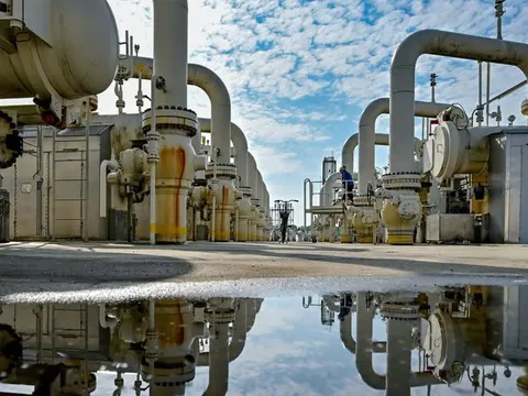 Trước thềm bầu cử, Áo vẫn chia rẽ vì sự phụ thuộc vào khí đốt Nga