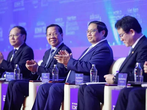 Đối thoại chính sách Tp.HCM: "Muốn làm gì thì làm, hạ tầng phải phát triển"