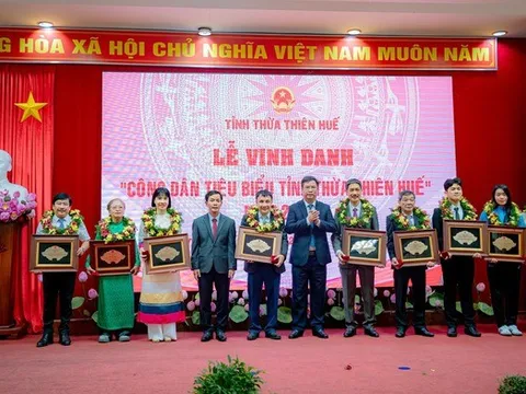 3 cá nhân ngành y được Thừa Thiên-Huế vinh danh công dân tiêu biểu là ai?