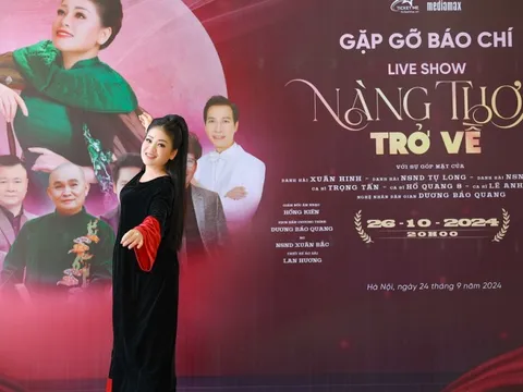 Anh Thơ đưa dàn nam nghệ sĩ nổi tiếng về Thanh Hóa làm liveshow tri ân quê hương