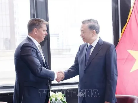 Tổng Bí thư, Chủ tịch nước Tô Lâm tiếp lãnh đạo một số tập đoàn năng lượng, vệ tinh vũ trụ và công nghệ Hoa Kỳ