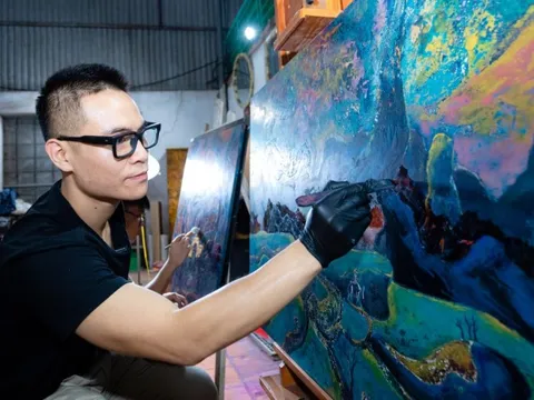 “Dấu thiêng” - triển lãm tranh sơn mài đậm chất nghệ thuật truyền thống