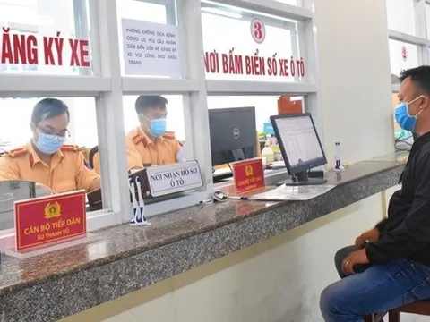 Trường hợp ô tô được đăng ký tạm thời, tài xế nên biết