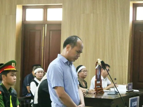 Vụ giết người khi chơi tổ tôm ở Nam Định: Đề nghị triệu tập đủ nhân chứng