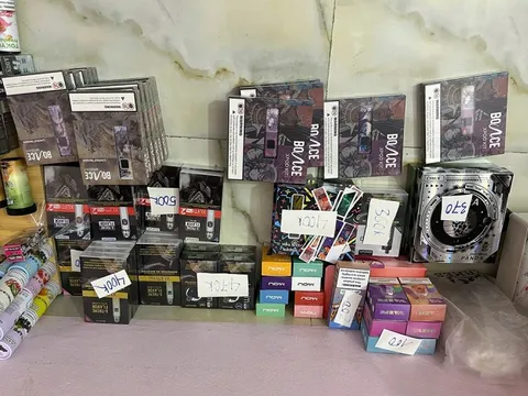 Quảng Ninh: Phát hiện 4 vụ kinh doanh trái phép thuốc lá điện tử