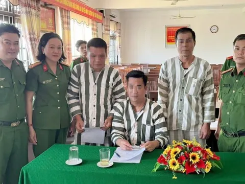 Quảng Nam đặc xá cho 15 phạm nhân