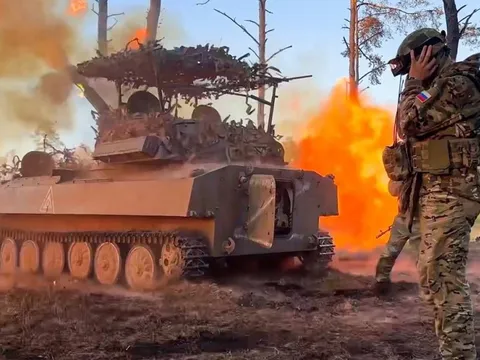 Ukraine mất Makeevka, một trong những thành trì cuối cùng ở Luhansk