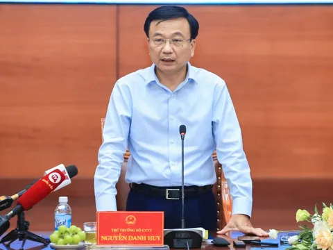 Đường sắt tốc độ cao sẽ giúp thị phần vận tải hết "méo mó"