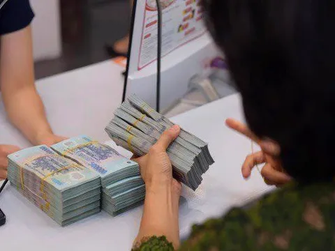 Nợ thuế bao nhiêu lâu sẽ bị tạm hoãn xuất cảnh?