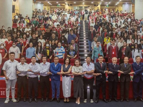 Phát động cuộc thi tìm kiếm 'Cao thủ AI' lập kỷ lục học đường