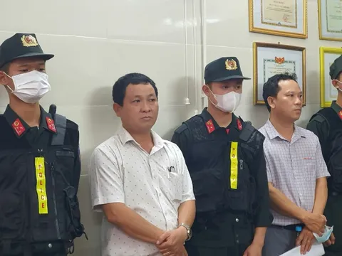 Khởi tố 5 đối tượng ở Chi cục thủy sản Thừa Thiên-Huế vì nhận hối lộ