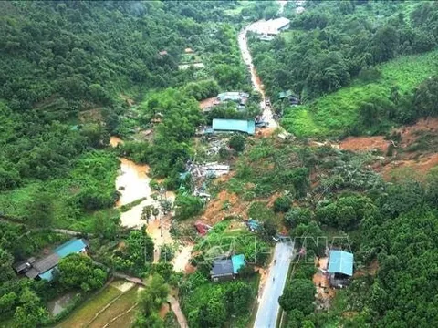 Cập nhật mới nhất: Flycam kịp thời phát hiện các vết nứt, cảnh báo, ứng phó sớm sạt lở tại Hà Giang