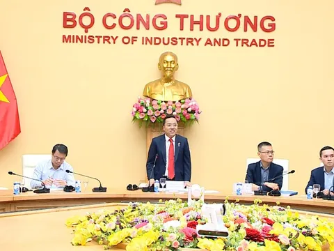 Na Uy bàn giao Báo cáo chuỗi cung ứng điện gió ngoài khơi cho Bộ Công Thương