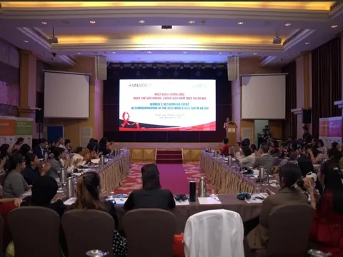 Đừng để thiếu kiến thức sức khỏe tình dục làm tăng lây nhiễm HIV