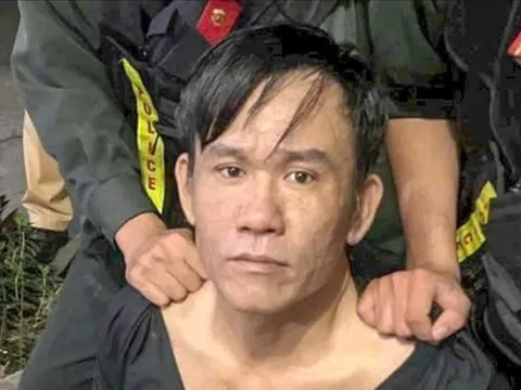 Tạm giam nam thanh niên "ngáo đá" cướp xe taxi công nghệ