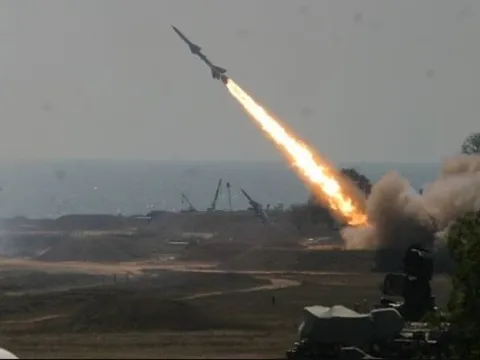 Độ chính xác đáng kinh ngạc của tên lửa siêu vượt âm HGVP