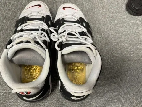 Phát hiện vụ vận chuyển lậu 3kg vàng trị giá hơn 6 tỷ qua đường hàng không