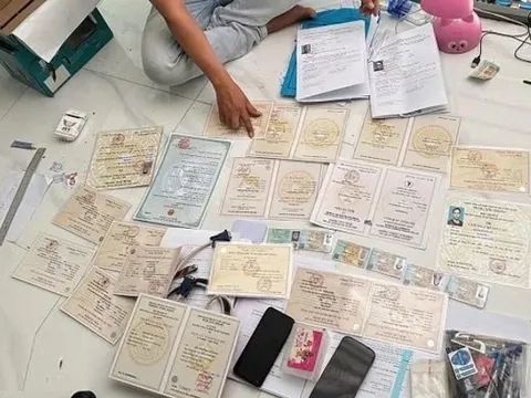 Triệt xóa thành công đường dây làm giả hàng trăm bằng thạc sĩ, đại học quy mô lớn