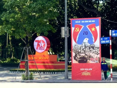 Hà Nội đang bừng sáng lên với tư thế mới, diện mạo mới, sức sống mới