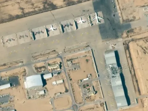 Cuộc tấn công vào Israel hé lộ năng lực tên lửa tầm ngắn đáng gờm của Iran