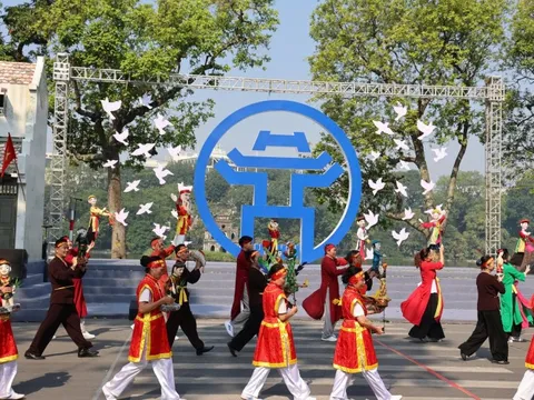 Phát triển Thủ đô đồng bộ, động lực thúc đẩy phát triển vùng và cả nước