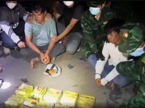 Bộ đội Biên phòng bắt giữ nhóm đối tượng cùng 30kg ma túy đá