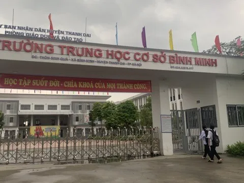 Uống nước ngọt miễn phí, 13 học sinh nhập viện, phụ huynh còn nhiều lo lắng