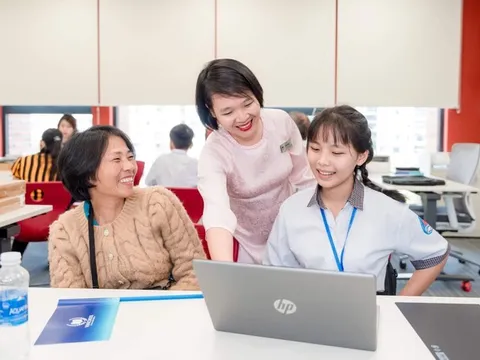 Vinschool trao học bổng kiến tạo cho 30 học sinh xuất sắc vượt khó