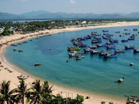 Phê duyệt quy hoạch tổng thể khai thác, sử dụng bền vững tài nguyên vùng bờ thời kỳ 2021-2023