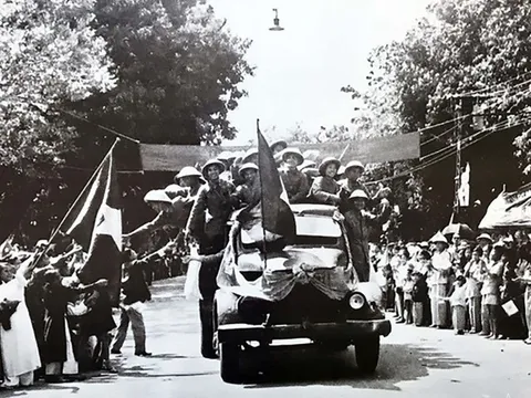 Giải phóng Thủ đô (10/10): Mở ra giai đoạn mới trong lịch sử nghìn năm văn hiến