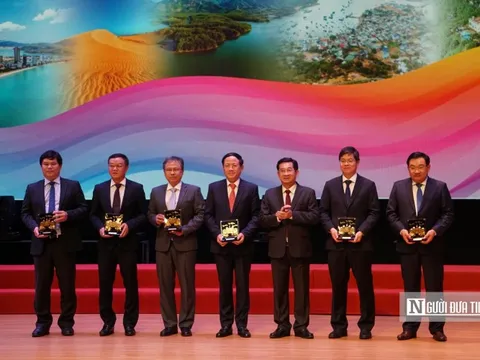 Tp. Hồ Chí Minh và các tỉnh Vùng Duyên hải Trung bộ hợp tác phát triển: "Muốn đi xa hãy đi cùng nhau"