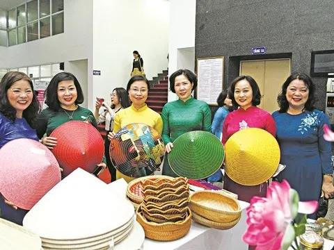 Phụ nữ - Thành tố có vị thế, vai trò đặc thù trong xây dựng Thủ đô