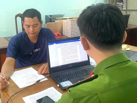 Bắt tạm giam đối tượng cho vay nặng lãi lên đến 451,9%/năm