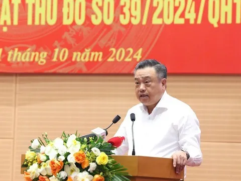 Chủ tịch Hà Nội: Mỗi cán bộ, công chức phải nắm vững tinh thần của Luật Thủ đô