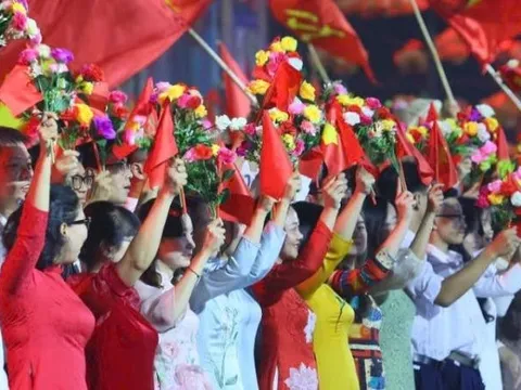 Thủ đô bất khuất kiên cường trong “Hà Nội - Bản hùng ca phố“