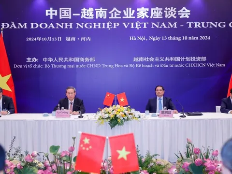 Thủ tướng Phạm Minh Chính và Thủ tướng Lý Cường tham dự tọa đàm doanh nghiệp Việt Nam- Trung Quốc