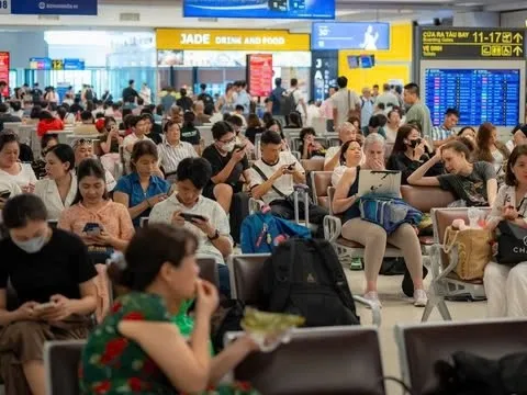 Sân bay Tân Sơn Nhất tăng lượt cất, hạ cánh phục vụ cao điểm Tết Nguyên đán