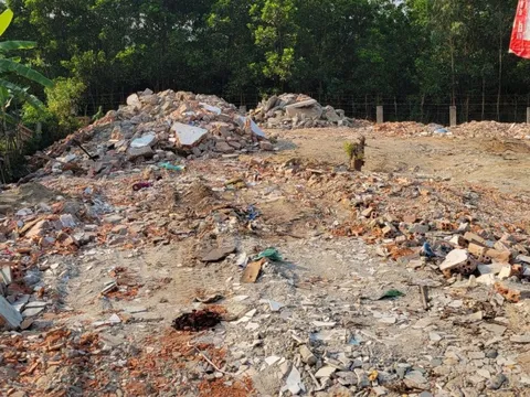 Đà Nẵng: Khởi tố vụ án chôn xà bần, giá hạ trái phép