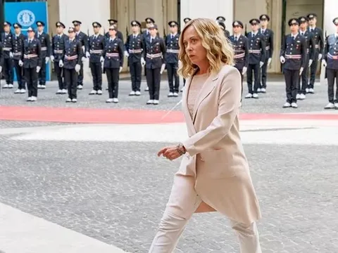 Thủ tướng Italy sẽ đích thân tới Lebanon, đưa ra một yêu cầu