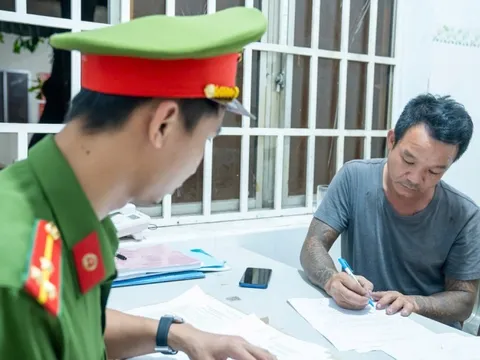 Khởi tố tài xế xe đầu kéo gây tai nạn khiến người đi xe máy tử vong