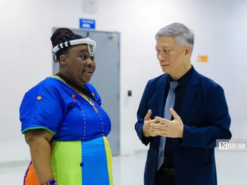 Đại sứ Nam Phi tại Việt Nam thăm Nhà máy Q&T