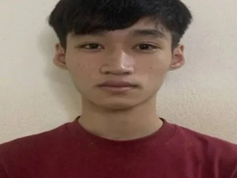 Khởi tố đối tượng lừa bán tài khoản Facebook tích xanh