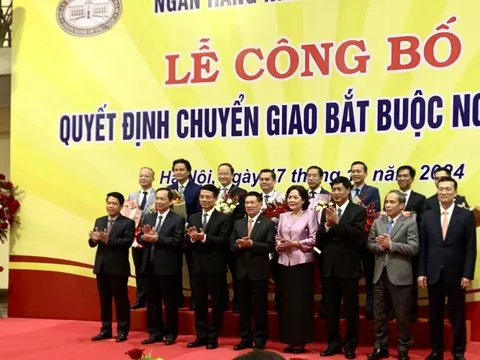 Chính thức chuyển giao bắt buộc 2 ngân hàng