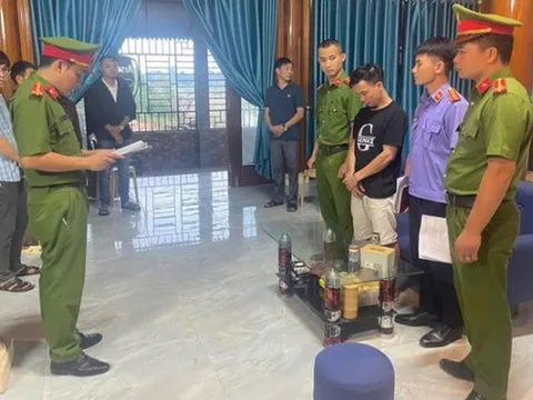 Khởi tố giám đốc công ty lừa đảo đưa người đi xuất khẩu lao động