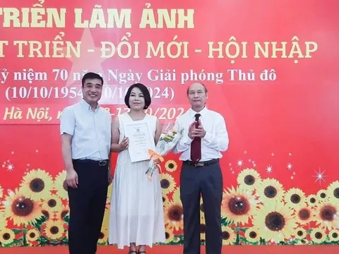 Bế mạc triển lãm và trao giải cuộc thi ảnh “Hà Nội phát triển - đổi mới - hội nhập“