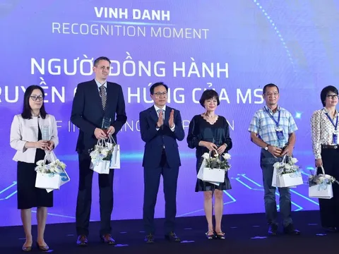 Diễn đàn Đa phương MSF 2024: Lần đầu tiên vinh danh sáng kiến công nghệ số vì nhóm yếu thế
